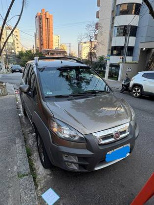 FIAT IDEA 1.8 MPI ADVENTURE 16V FLEX 4P MANUAL